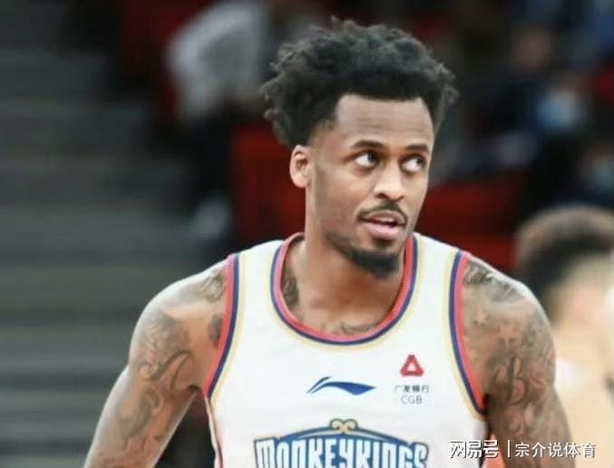 彩经网官网-CBA出现重大丑闻，超级外援恶意操控比赛，广东队被坑了