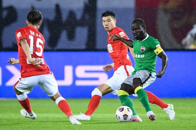 彩经网官网首页-首胜！恒大质疑中找回自我 “高艾”来电防线终零封